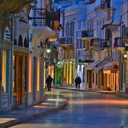 Nyaraló Classic Alexandra Ermoupoli-syros Vaporia *