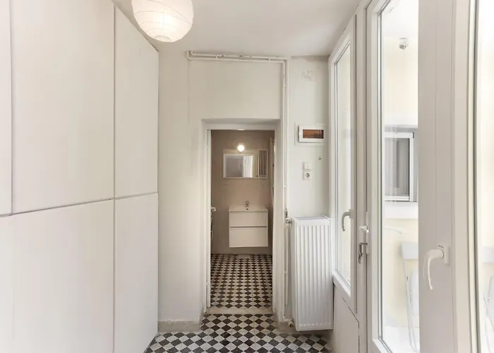 Classic Alexandra Ermoupoli-syros Vaporia * Ermoúpoli